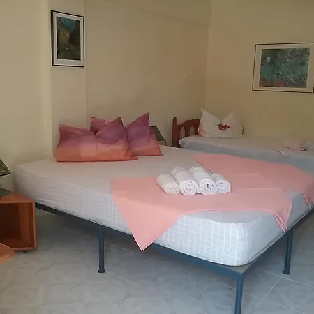 Bed & Breakfast Cici's Pansion Datca